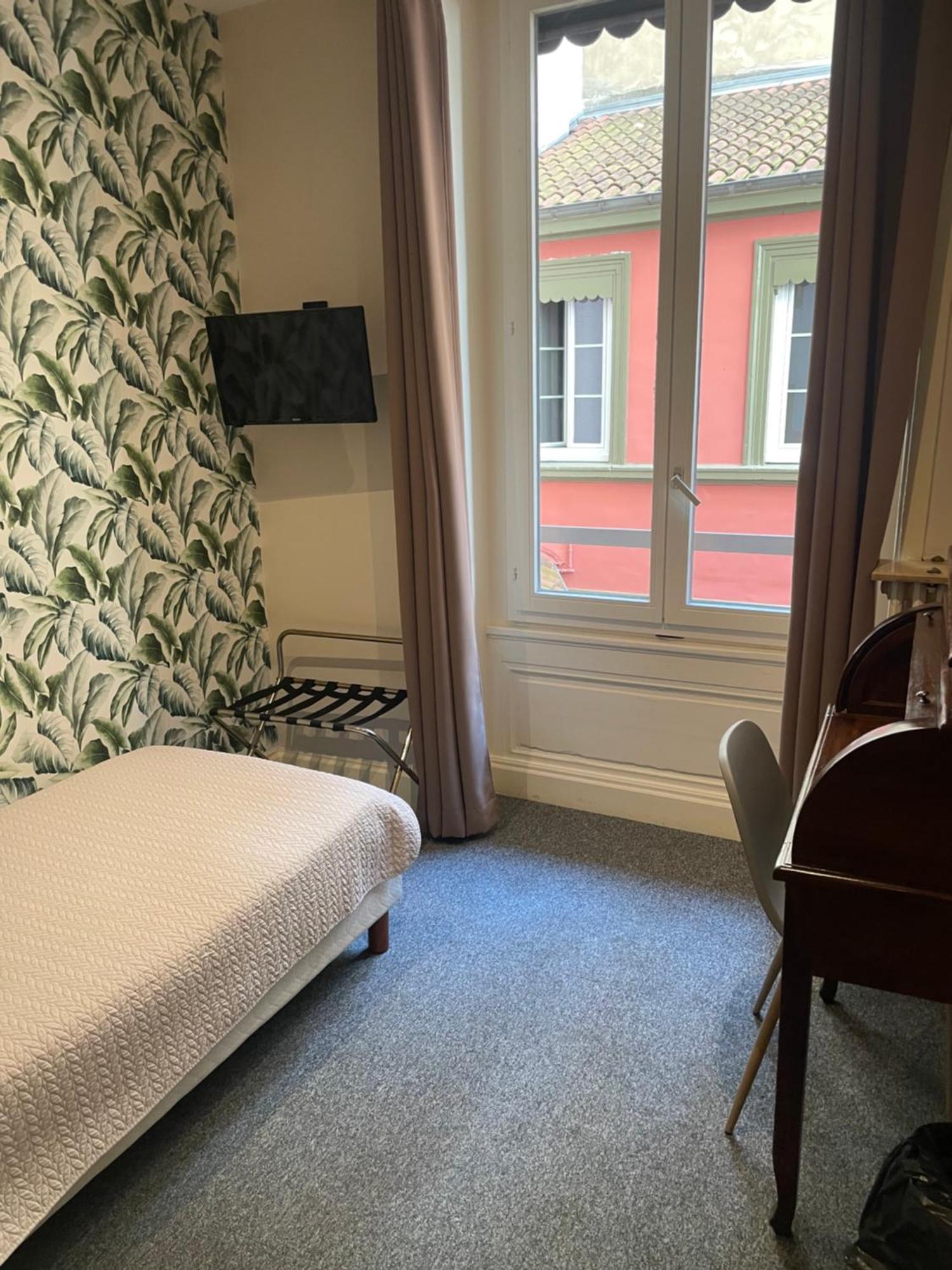 Hotel Azur Lyon Extérieur photo