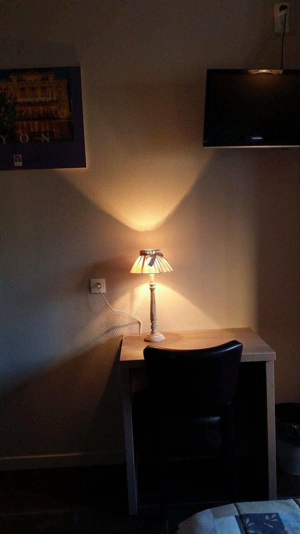 Hotel Azur Lyon Extérieur photo