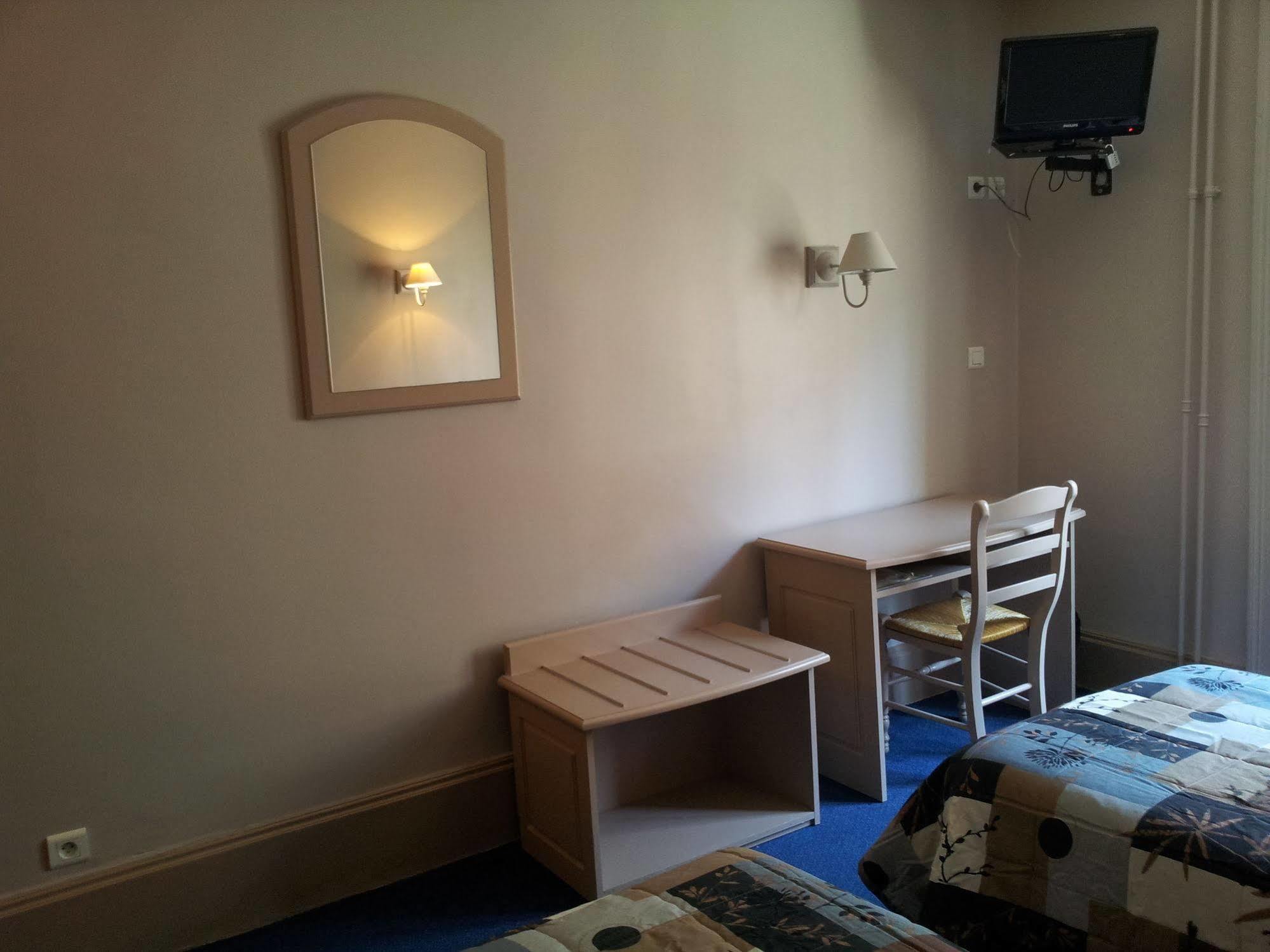 Hotel Azur Lyon Extérieur photo