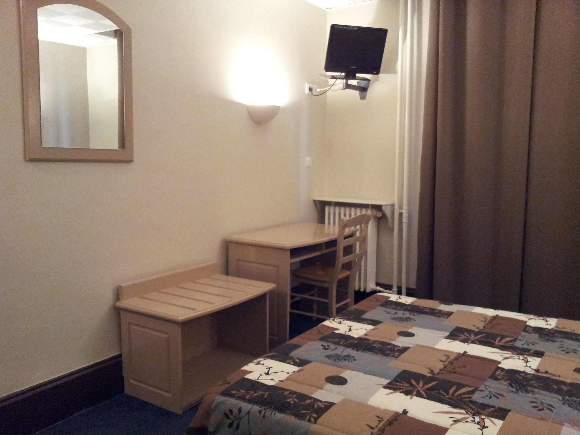 Hotel Azur Lyon Extérieur photo